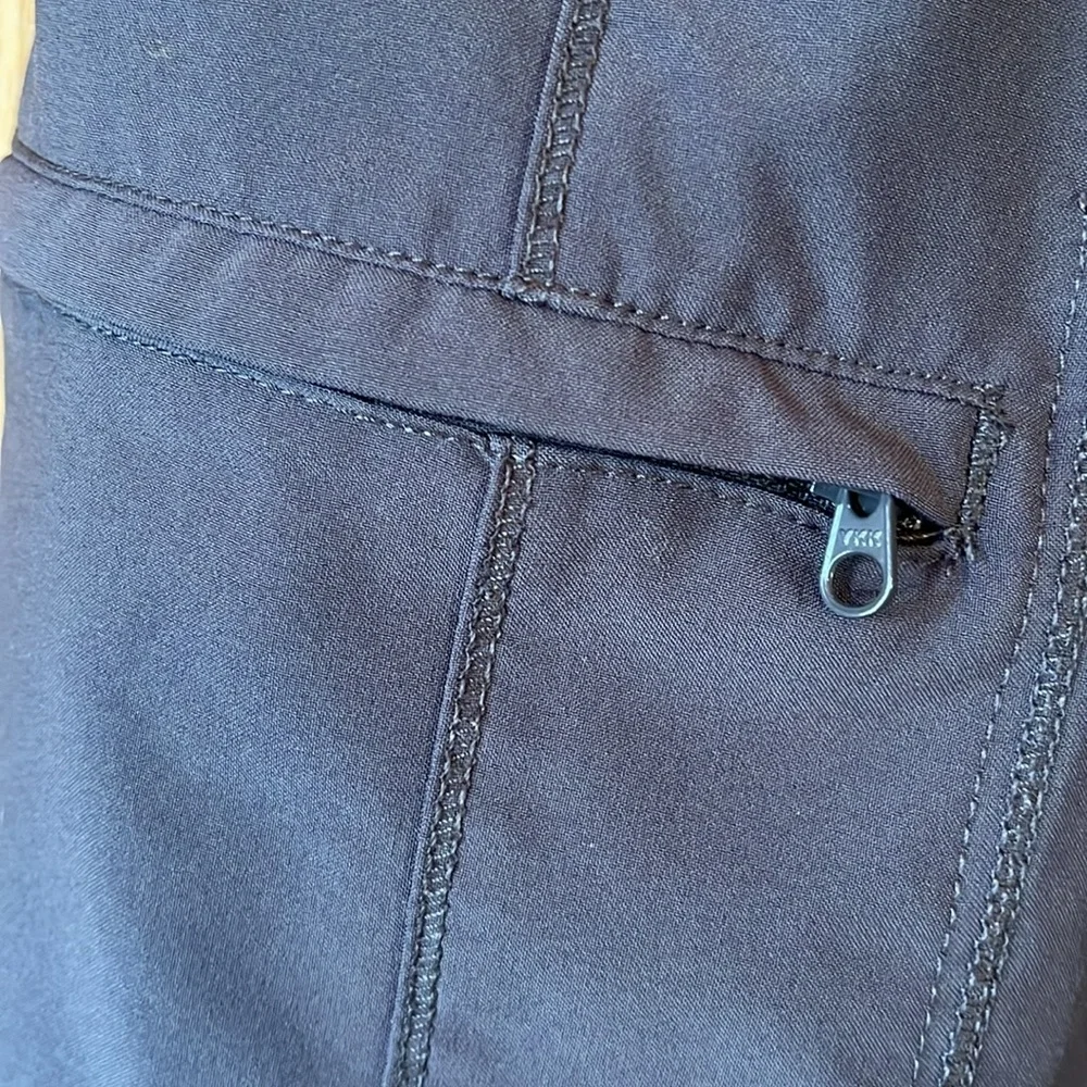 Cherokee Infinity M pull on nursing scrub pants drawstring waist ankles gray EUC